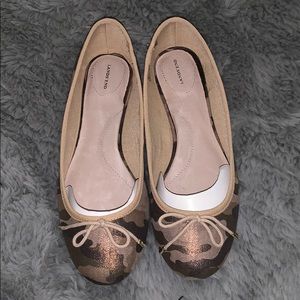Lands End Camo Flats